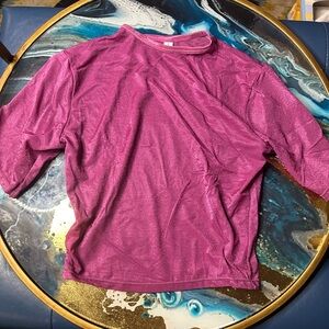 Pink metallic short sleeve crop top in size small